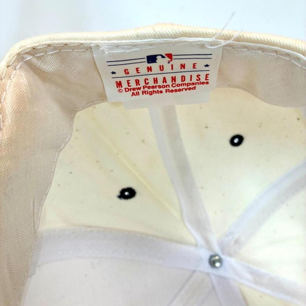 NWT Vtg 90s CLEVELAND INDIANS Official MLB Size Snapback Baseball Hat Cap - Picture 8 of 8